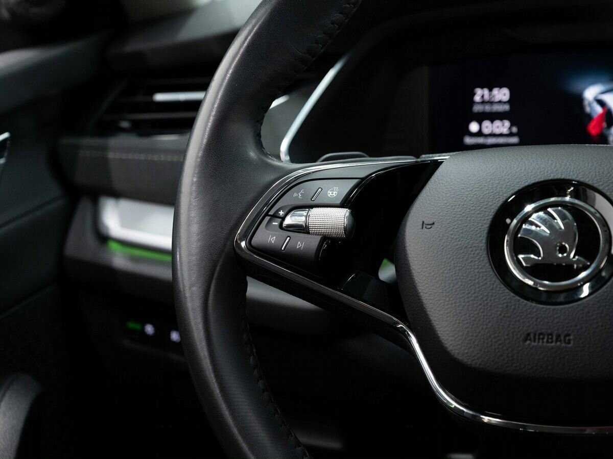Skoda Octavia 2021 года с пробегом. Фото: #16