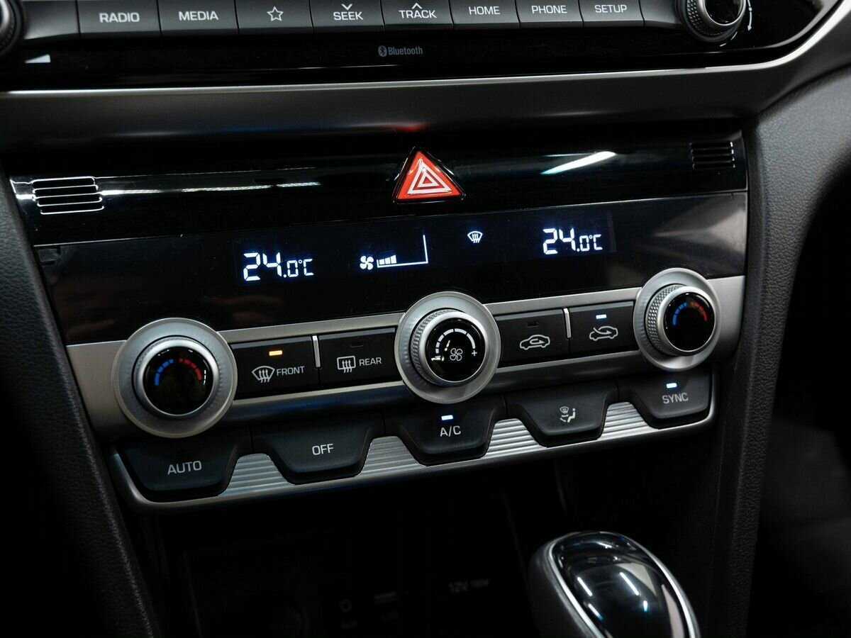 Б/У Хендай Елантра 2020 года. Фото: #22