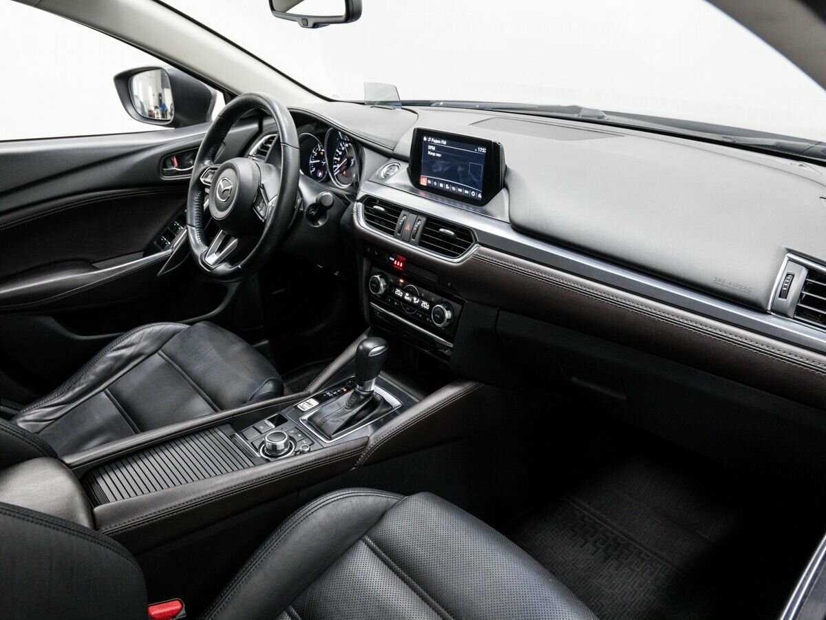 Б/У Мазда 6 2018 года. Фото: #6