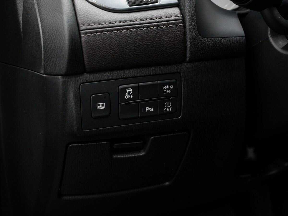 Б/У Мазда 6 2018 года. Фото: #14