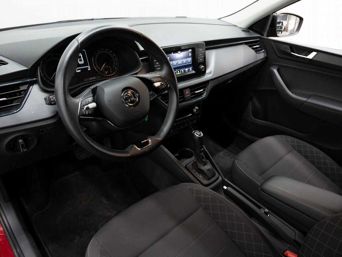 Б/У Шкода Рапид 2020 года. Фото: #6