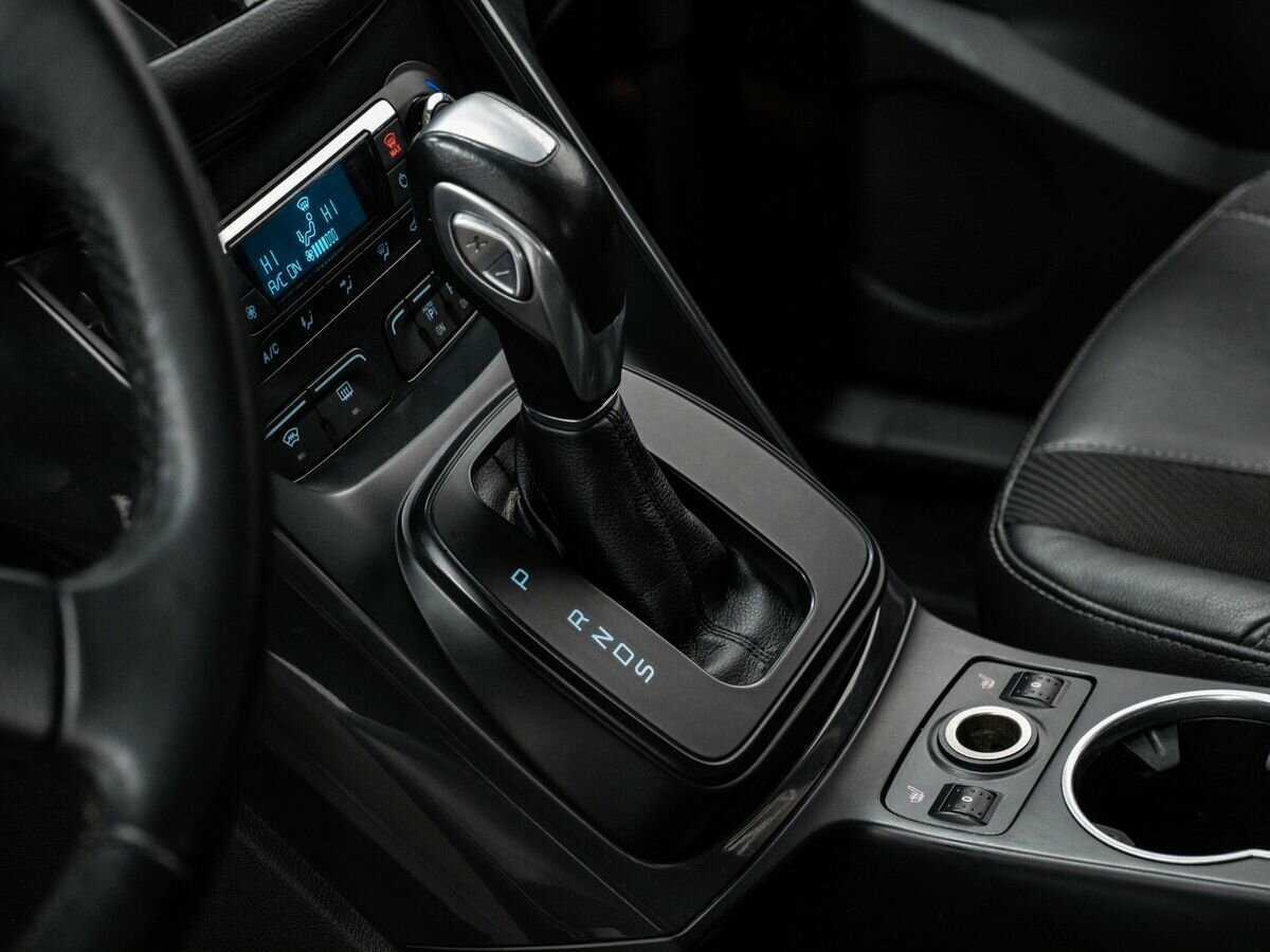 Б/У Форд Куга 2015 года. Фото: #17