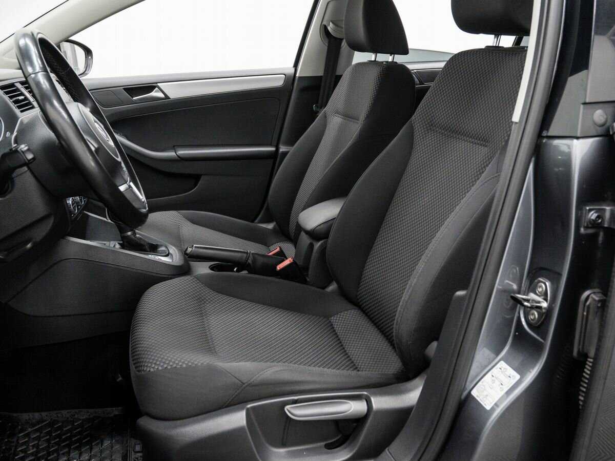 Б/У Фольксваген Джетта 2012 года. Фото: #14