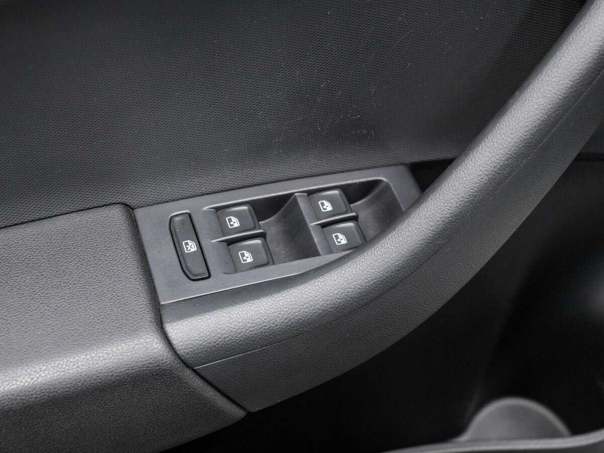 Б/У Шкода Рапид 2019 года. Фото: #15