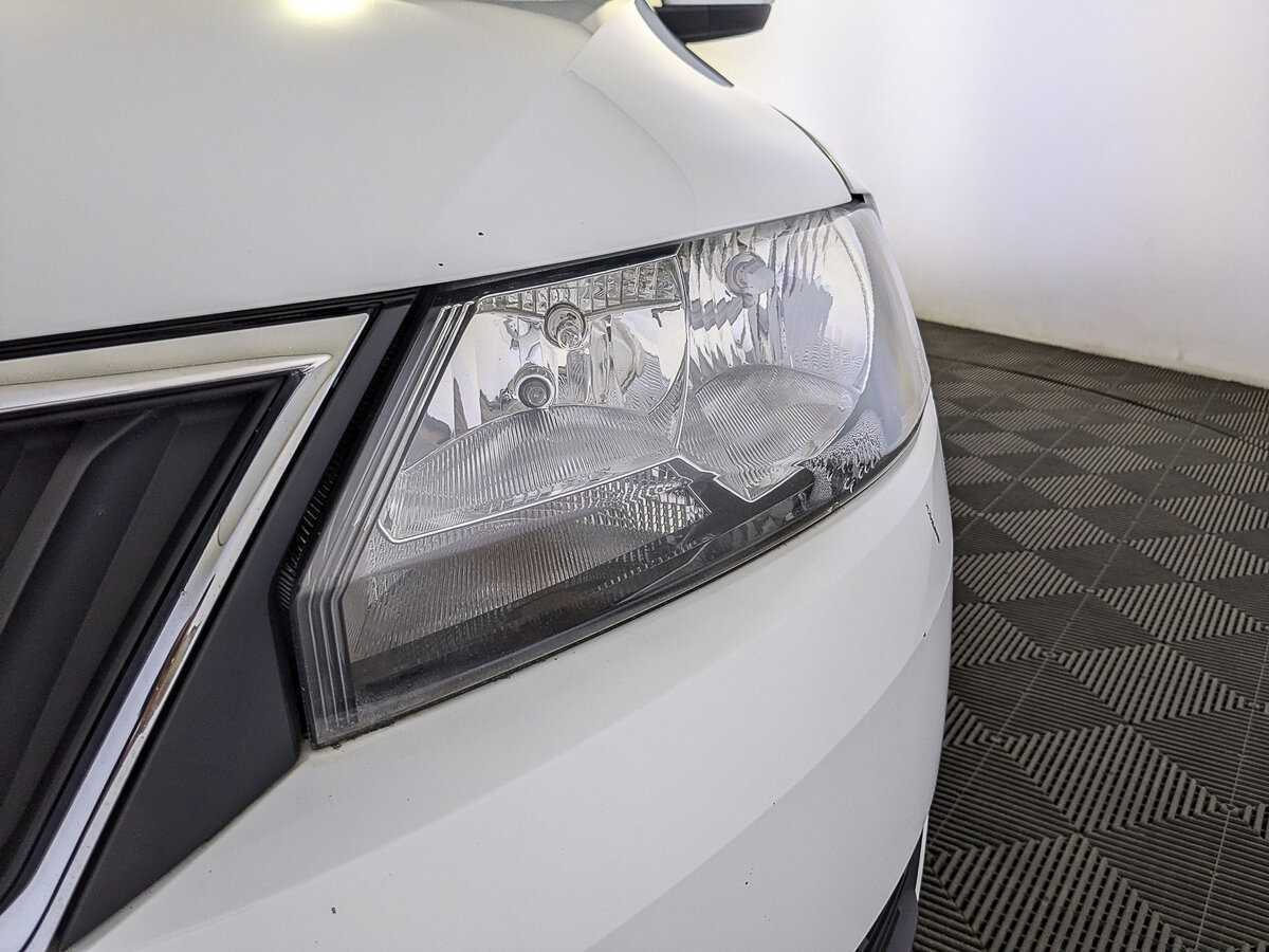 Б/У Шкода Рапид 2019 года. Фото: #10