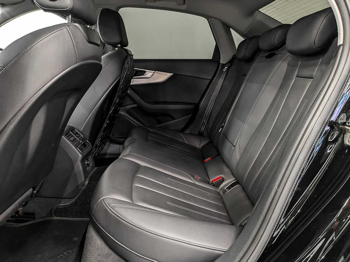 Audi A4 2018 года с пробегом. Фото: #16