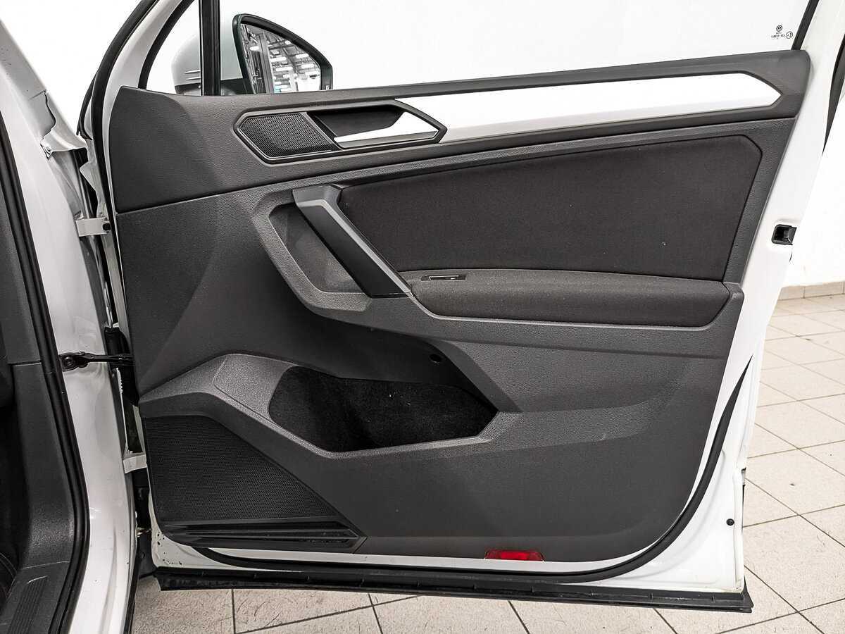 Volkswagen Tiguan 2021 года с пробегом. Фото: #24