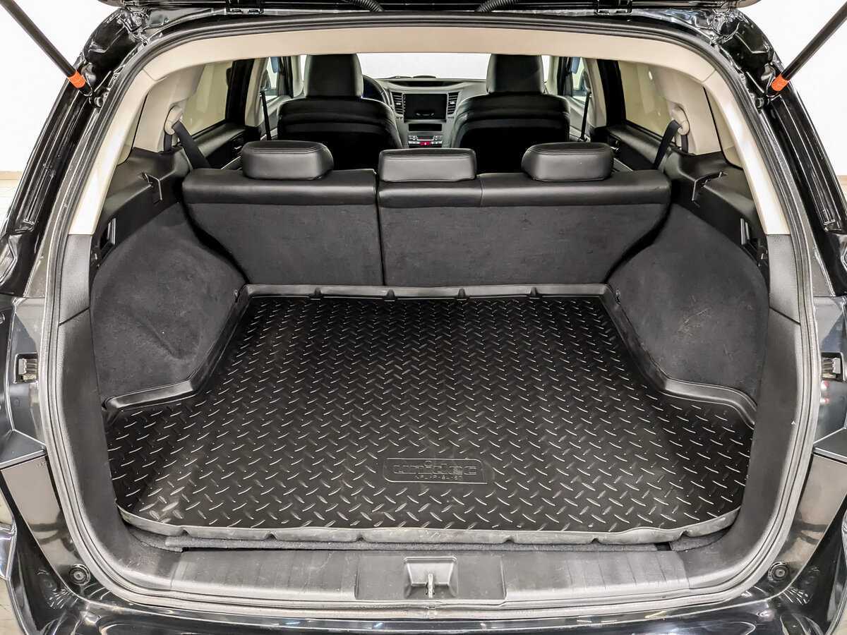 Б/У Субару Аутбэк 2013 года. Фото: #9