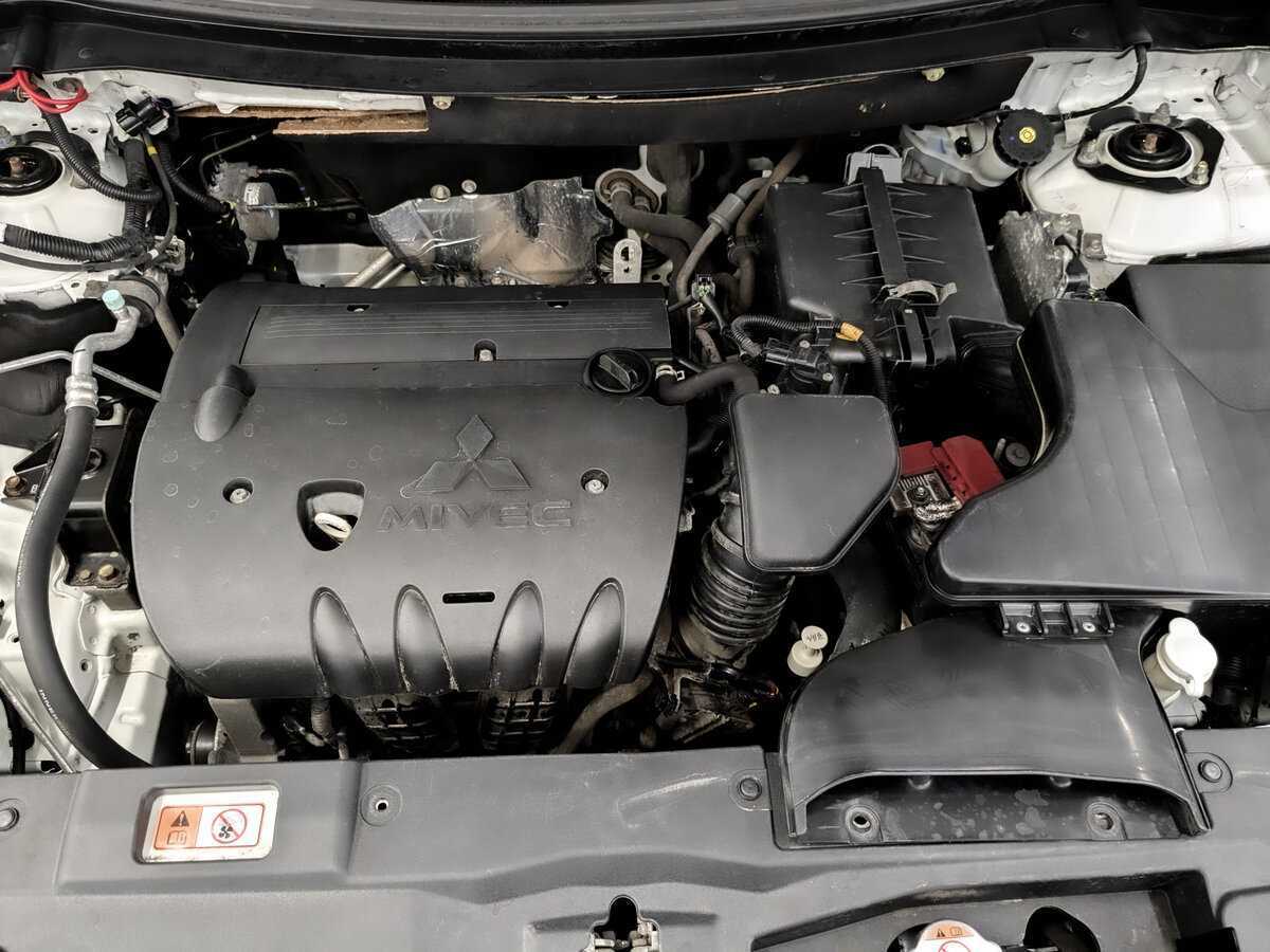 Mitsubishi Outlander 2015 года с пробегом. Фото: #8