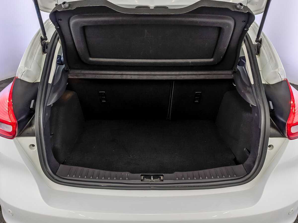 Ford Focus 2018 года с пробегом. Фото: #9