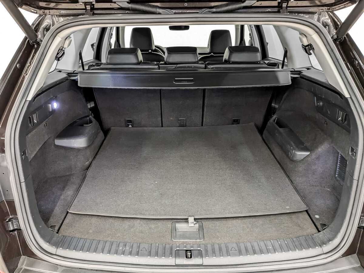 Б/У Шкода Кодиак 2017 года. Фото: #8