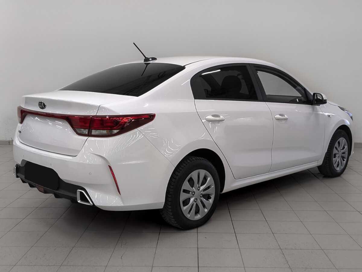 Kia Rio 2021 года с пробегом. Фото: #4