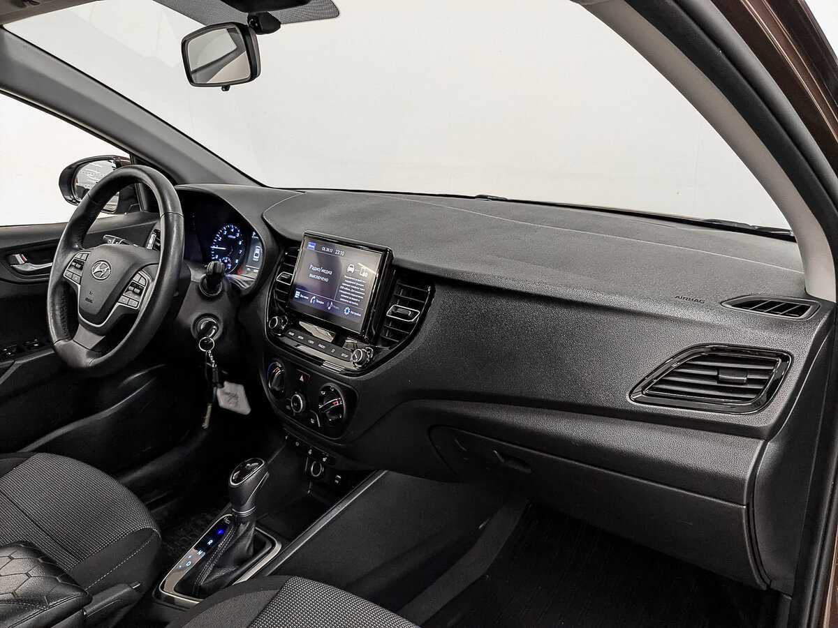 Hyundai Solaris 2021 года с пробегом. Фото: #12