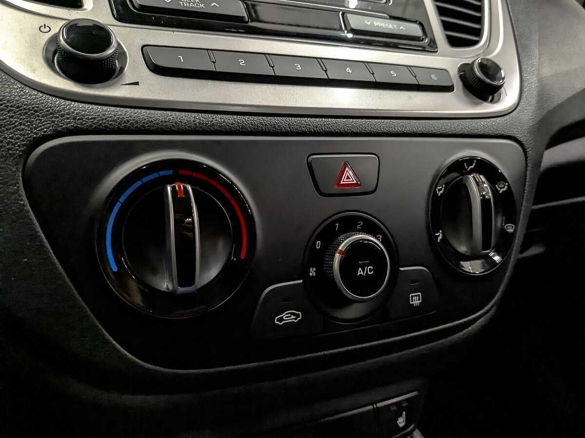 Hyundai Solaris 2021 года с пробегом. Фото: #20