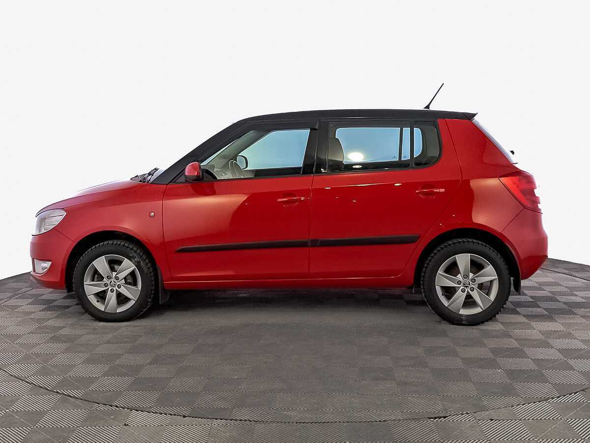 Б/У Шкода Фабия 2013 года. Фото: #7