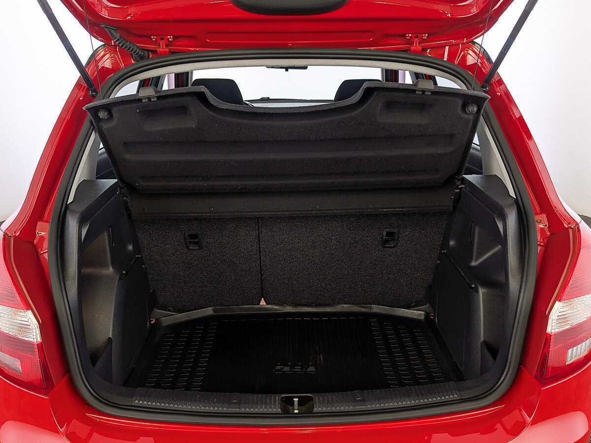 Б/У Шкода Фабия 2013 года. Фото: #9