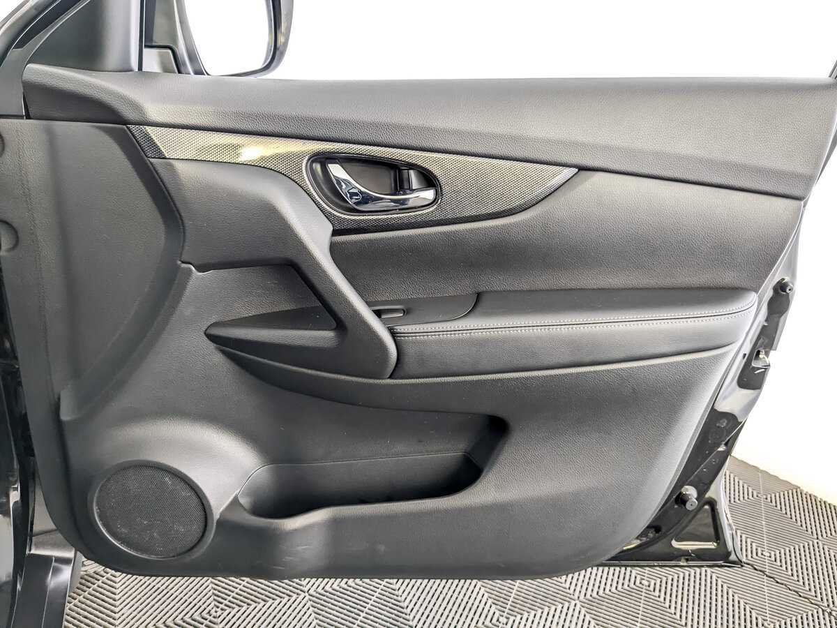 Б/У Ниссан Икс-Трейл 2018 года. Фото: #21