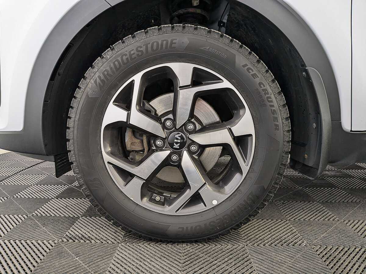 Б/У Киа Спортейдж 2021 года. Фото: #11