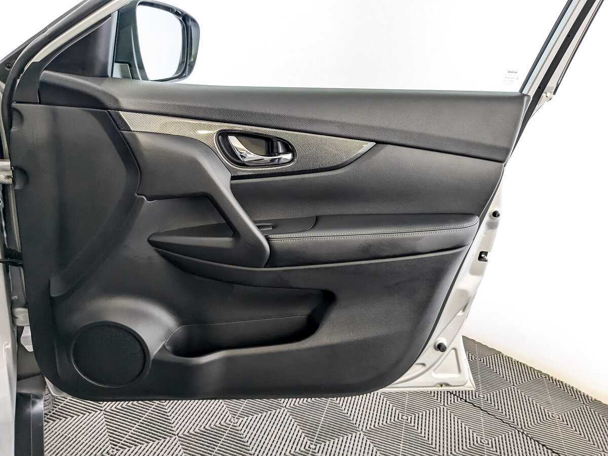 Б/У Ниссан Икс-Трейл 2018 года. Фото: #21