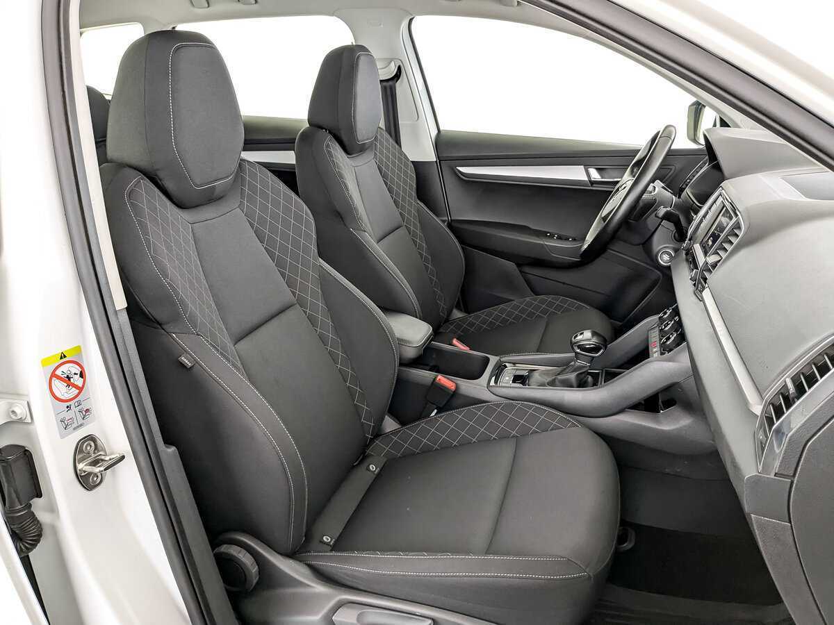 Б/У Шкода Карок 2021 года. Фото: #22