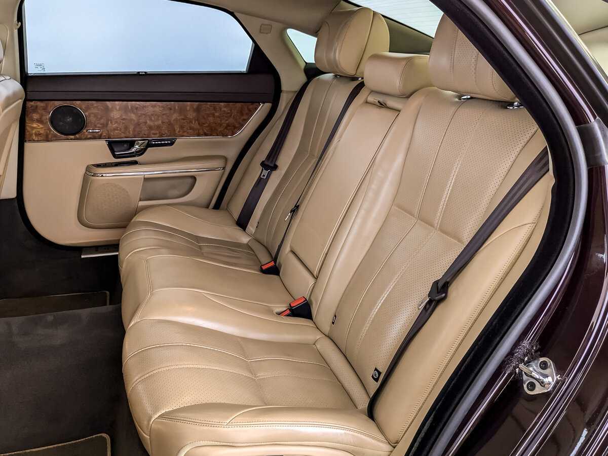 Jaguar XJ 2012 года с пробегом. Фото: #11