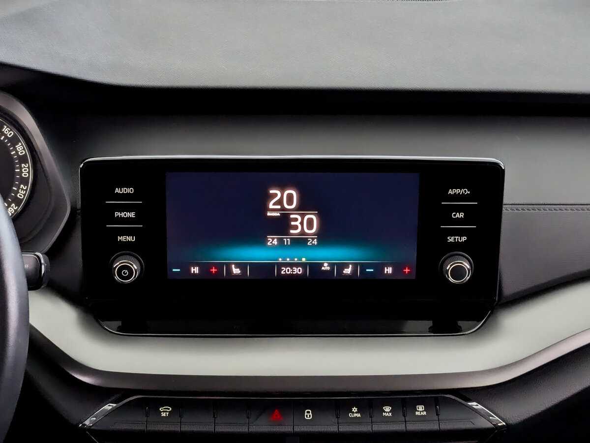 Б/У Шкода Октавия 2021 года. Фото: #14