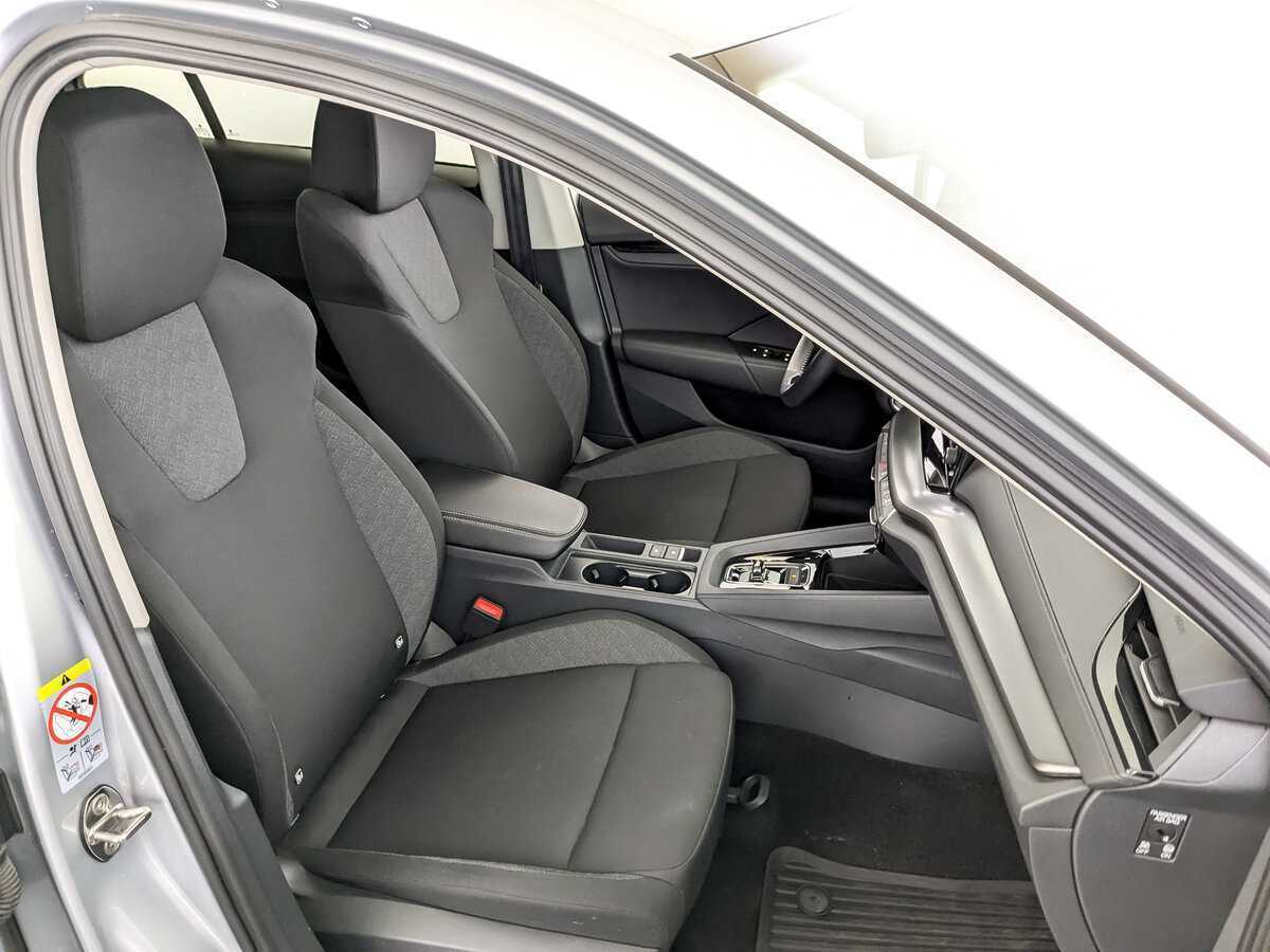 Б/У Шкода Октавия 2021 года. Фото: #22