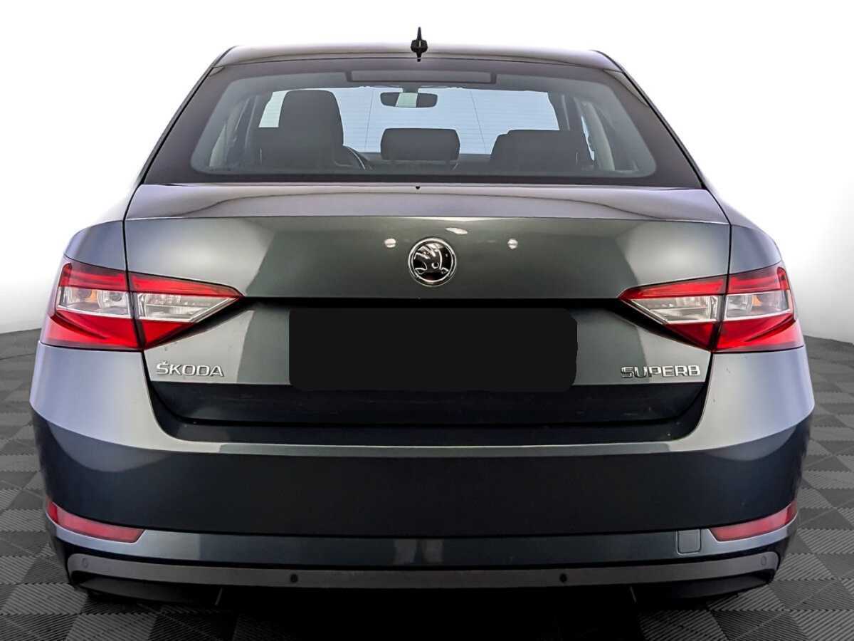 Б/У Шкода Суперб 2019 года. Фото: #5
