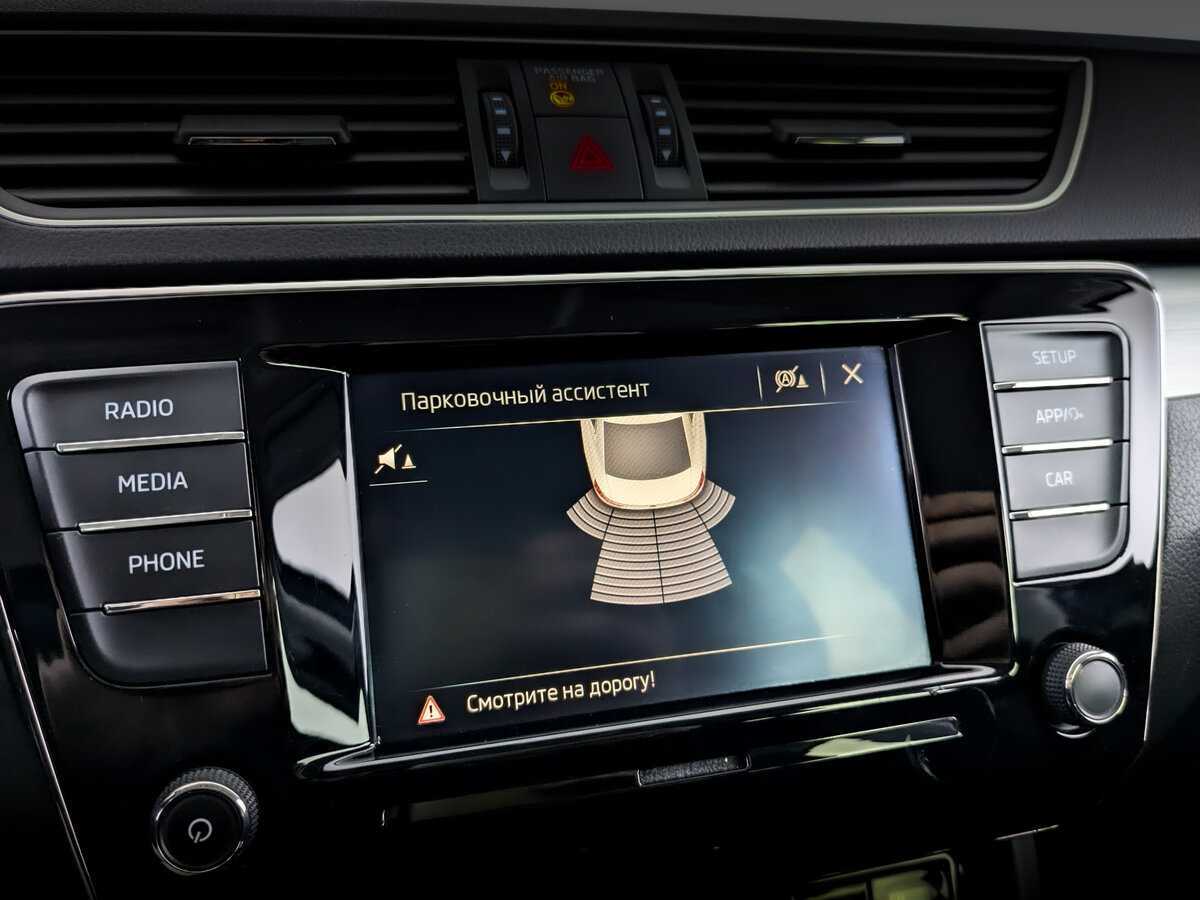 Б/У Шкода Суперб 2019 года. Фото: #24