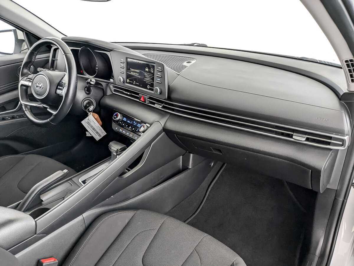 Б/У Хендай Елантра 2021 года. Фото: #10