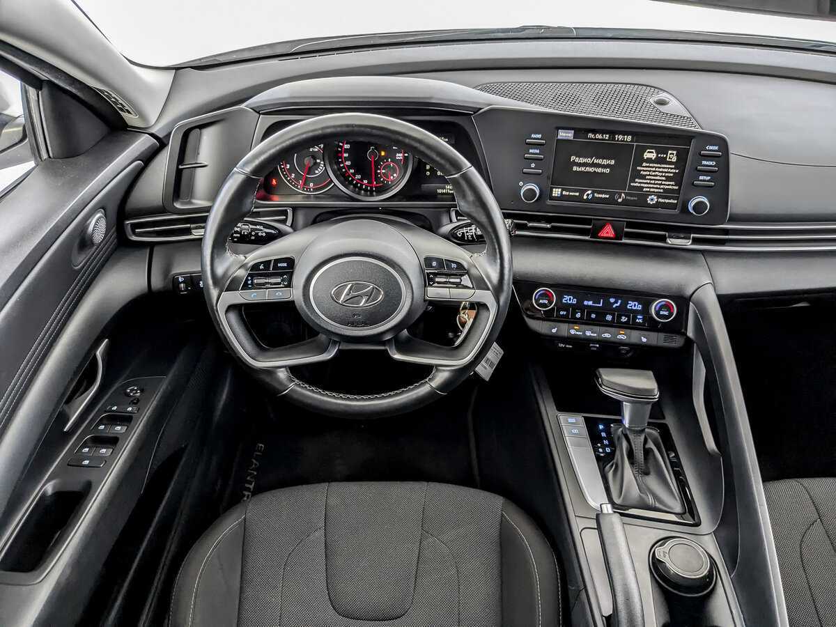 Б/У Хендай Елантра 2021 года. Фото: #22