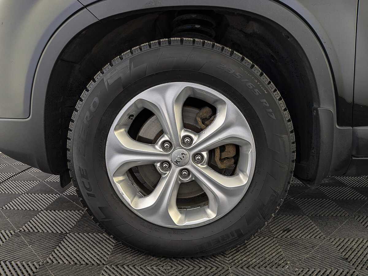 Б/У Киа Соренто 2017 года. Фото: #11