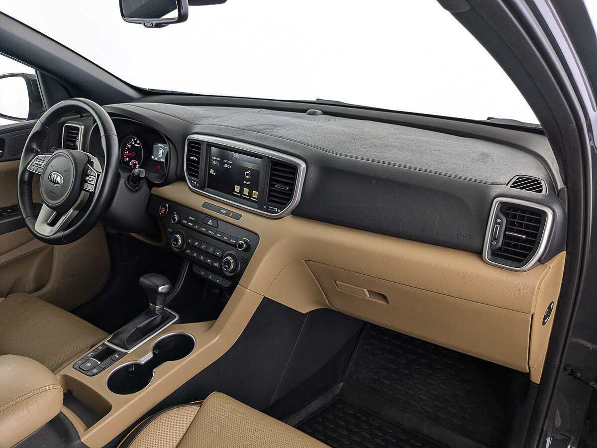 Б/У Киа Спортейдж 2021 года. Фото: #12