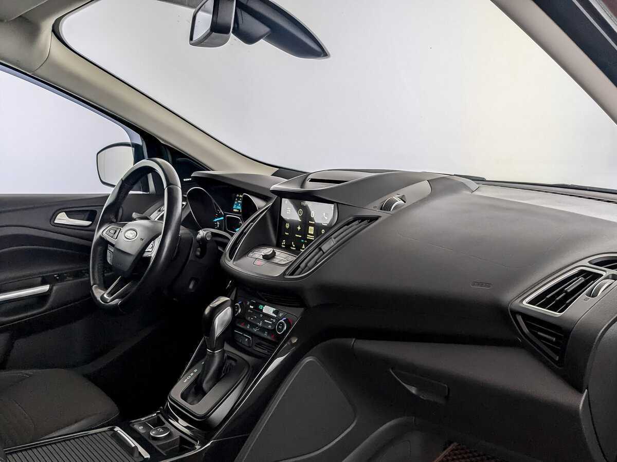 Б/У Форд Куга 2018 года. Фото: #10