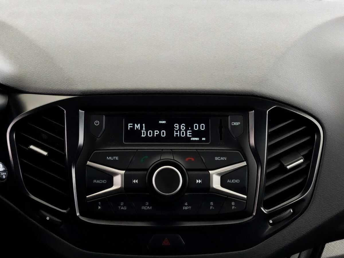 Lada (ВАЗ) Vesta 2019 года с пробегом. Фото: #14