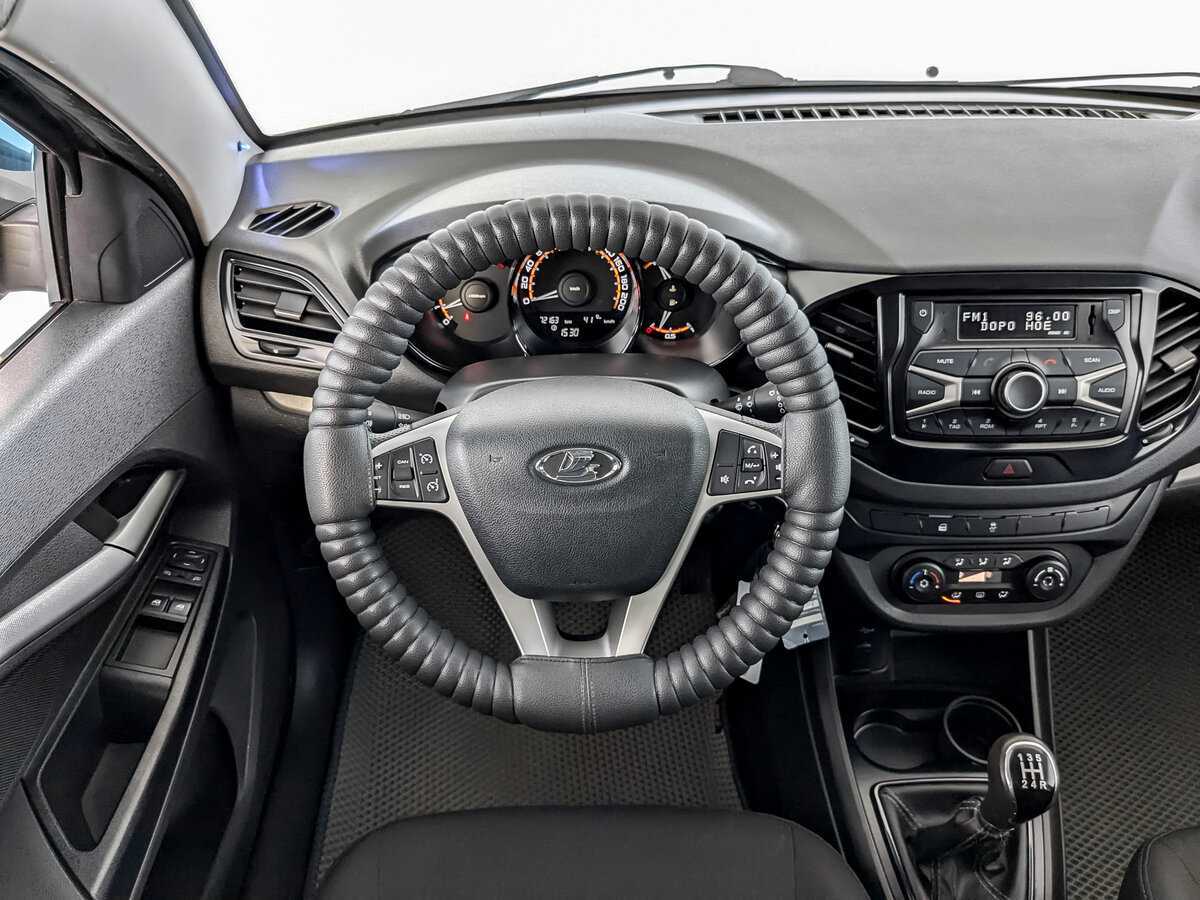 Lada (ВАЗ) Vesta 2019 года с пробегом. Фото: #20