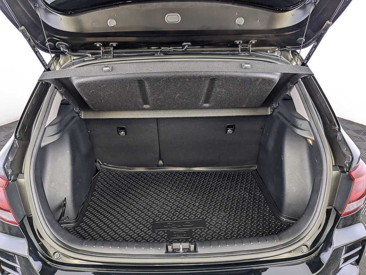 Б/У Киа Рио 2021 года. Фото: #9