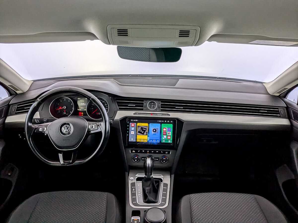 Б/У Фольксваген Пассат 2016 года. Фото: #13