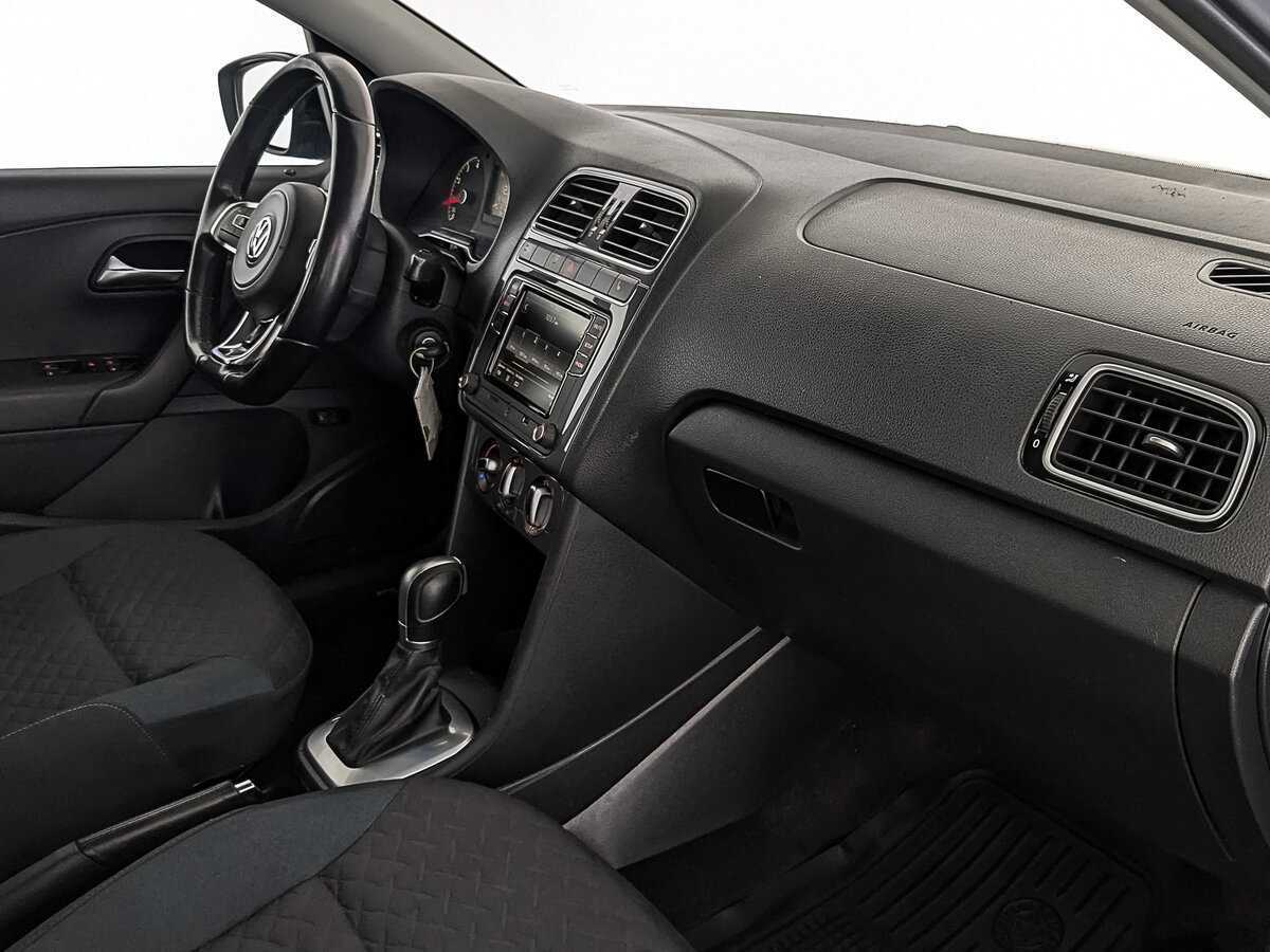 Б/У Фольксваген Поло 2019 года. Фото: #12