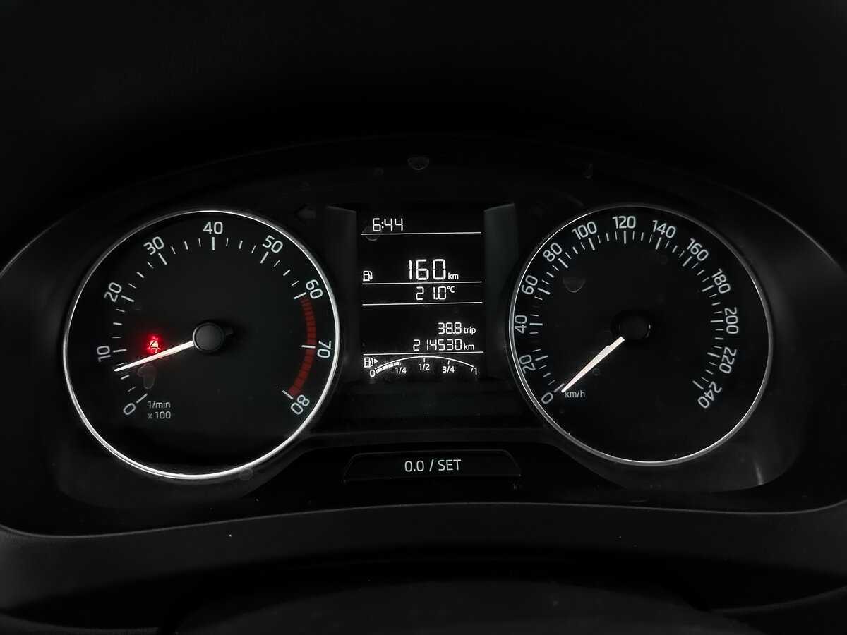 Б/У Шкода Рапид 2017 года. Фото: #15