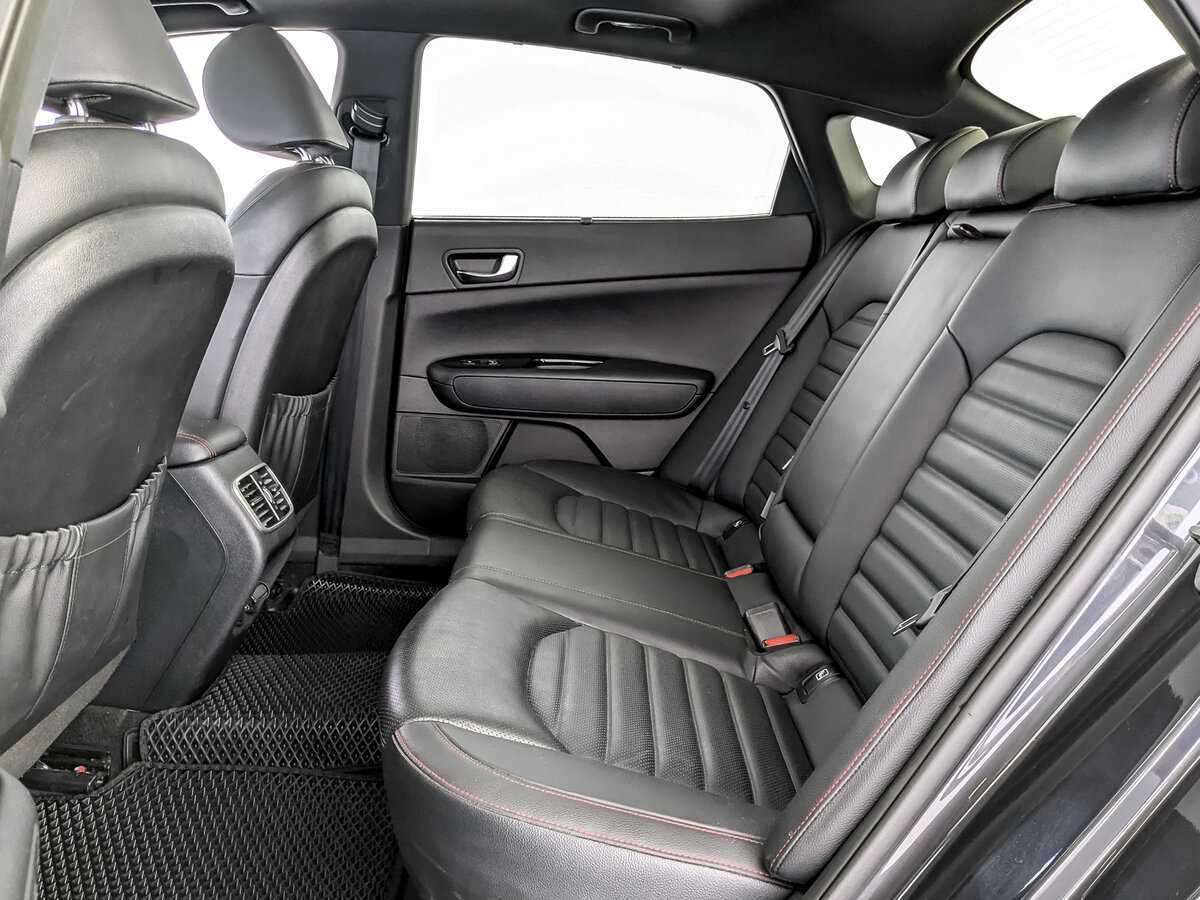 Б/У Киа Оптима 2018 года. Фото: #11