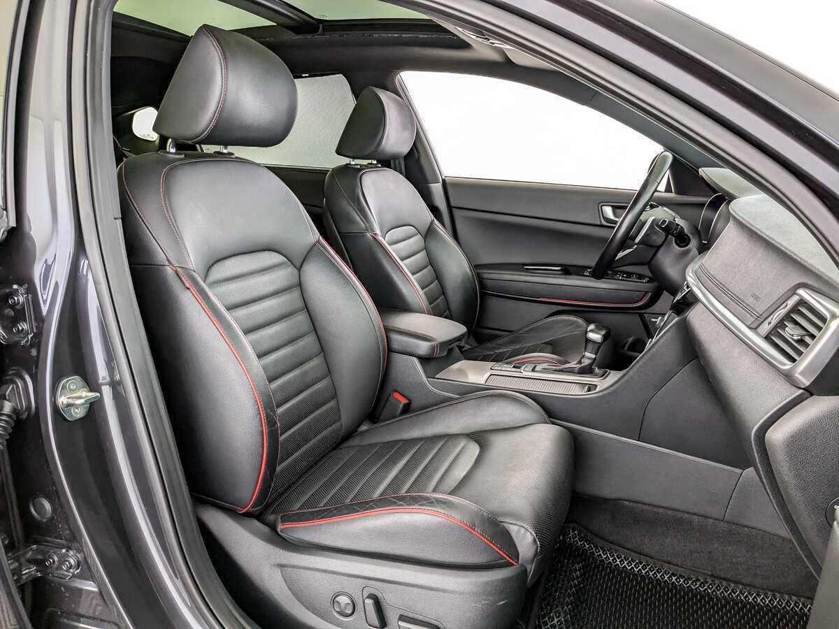 Б/У Киа Оптима 2018 года. Фото: #23