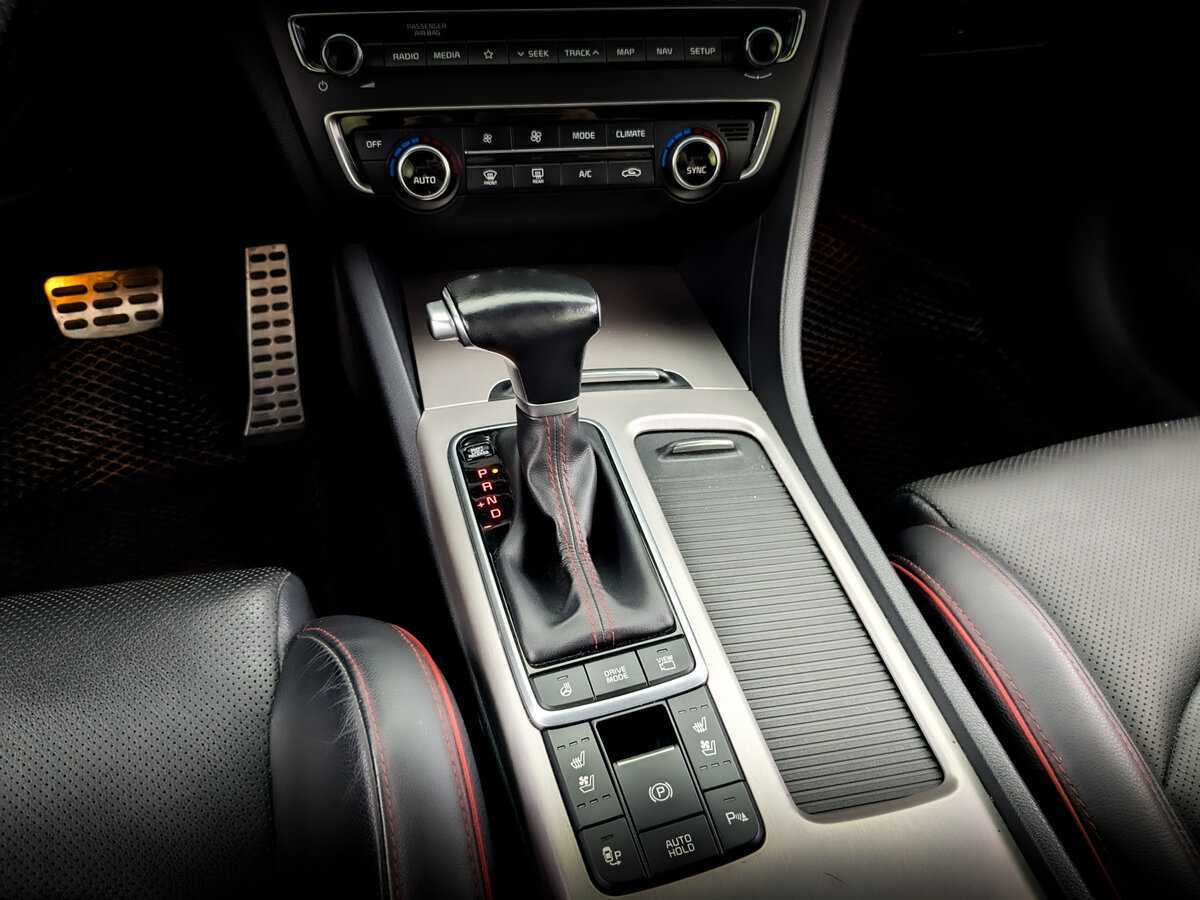 Б/У Киа Оптима 2018 года. Фото: #25