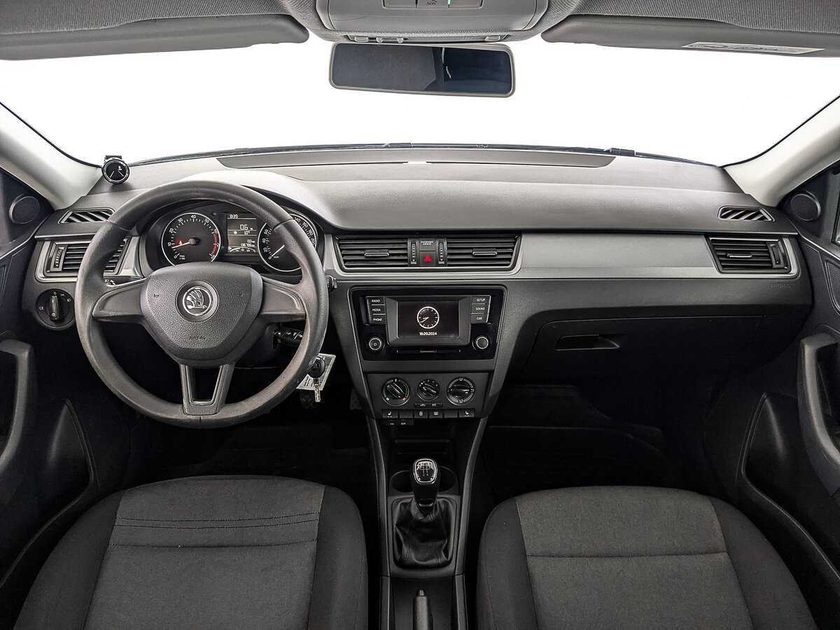 Б/У Шкода Рапид 2017 года. Фото: #11