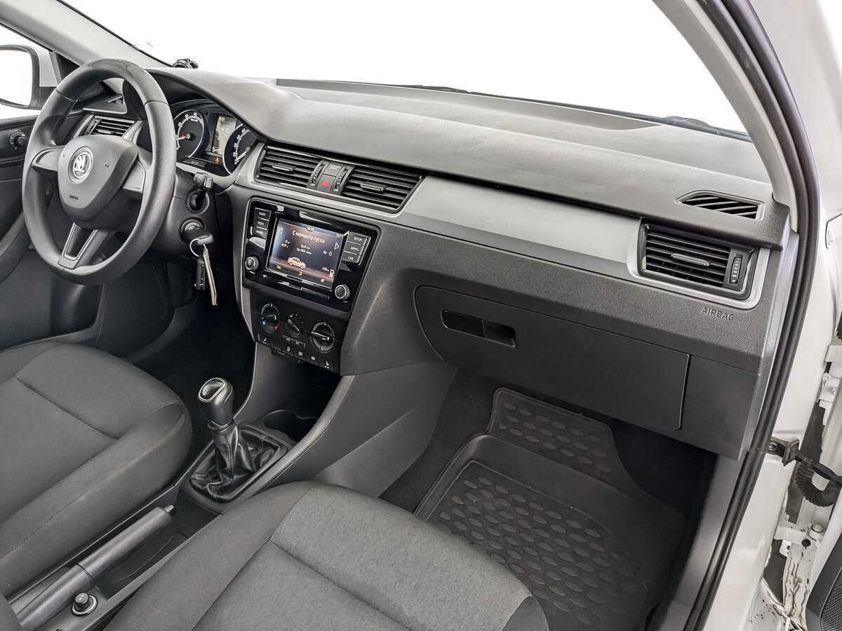 Б/У Шкода Рапид 2019 года. Фото: #10