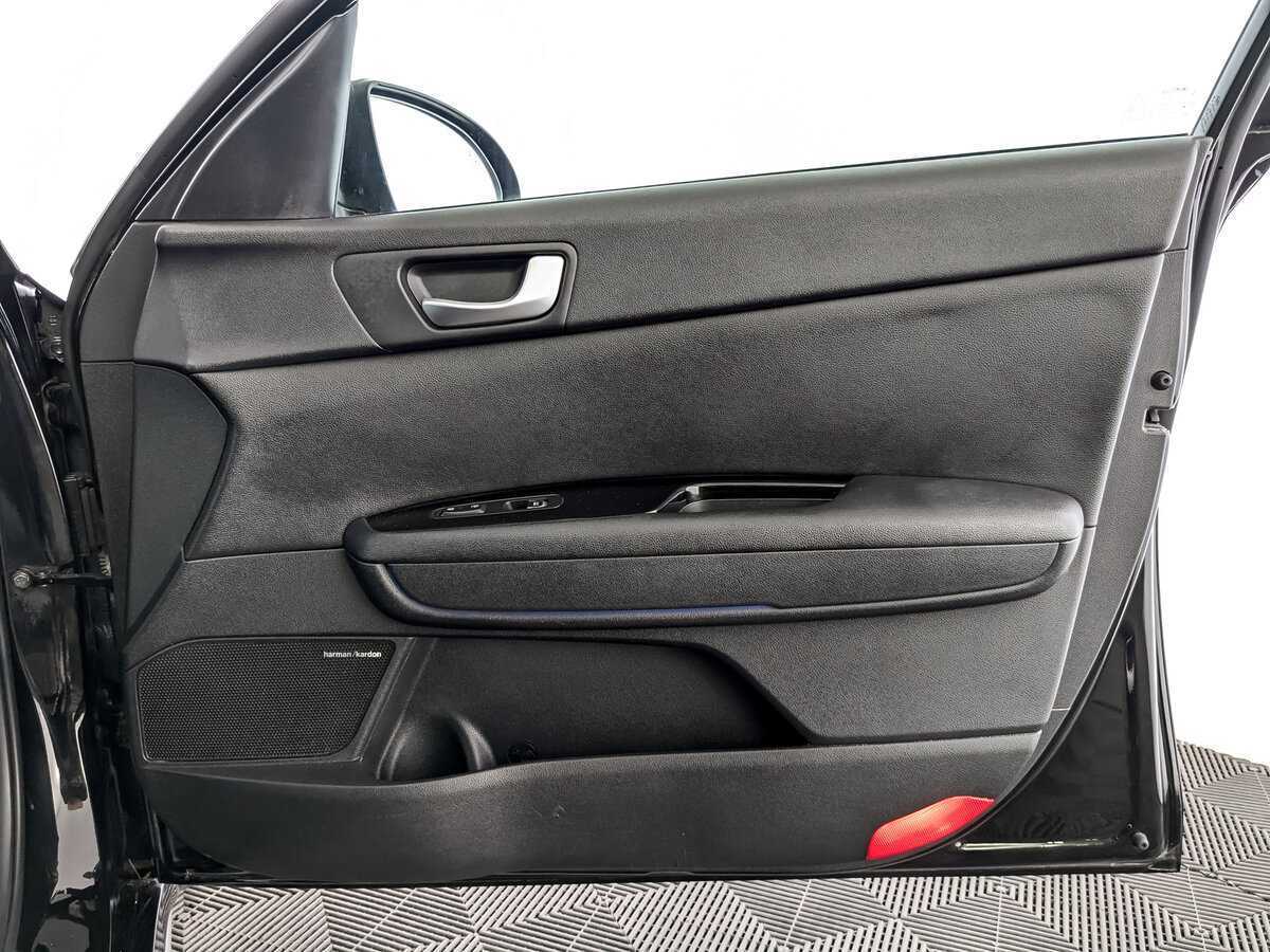 Б/У Киа Оптима 2019 года. Фото: #25