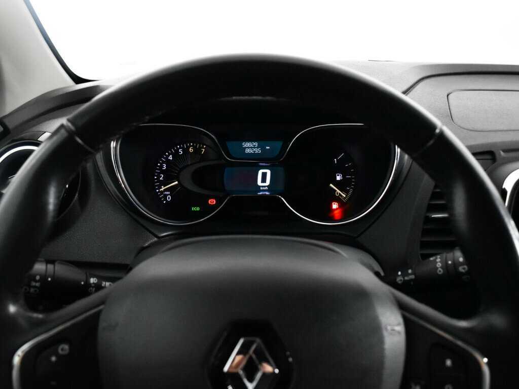 Б/У Рено Каптюр 2016 года. Фото: #10