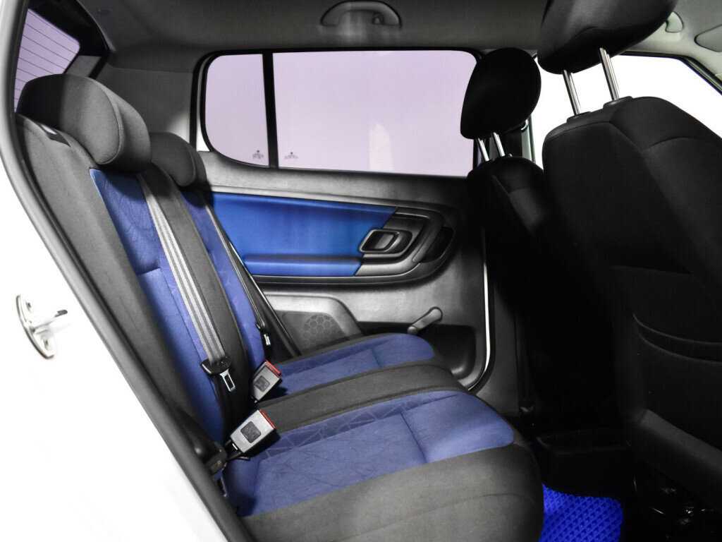 Б/У Шкода Фабия 2013 года. Фото: #9