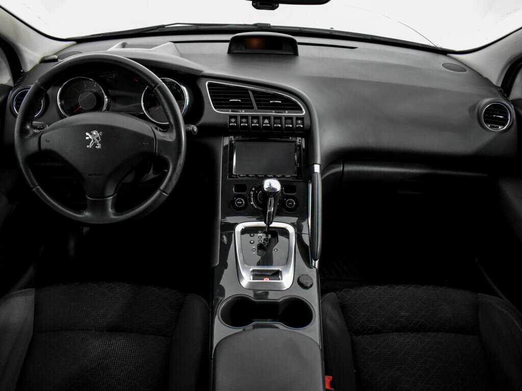 Б/У Пежо 3008 2014 года. Фото: #11