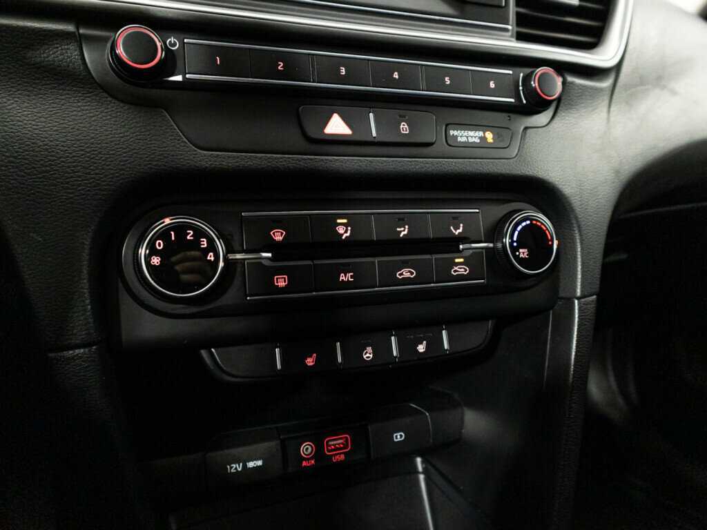 Б/У Киа Сид 2019 года. Фото: #16